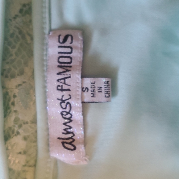 Dress - Picture 6 of 6